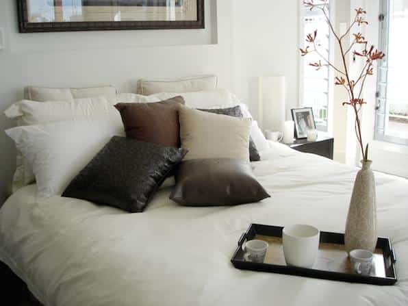 The 5 Elements of a Perfect Bedroom Image